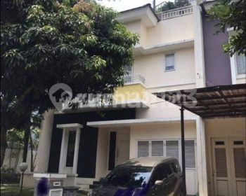 Dijual Rumah Siap Huni Bangunan Full Renovasi di Phg, Gading Serpong